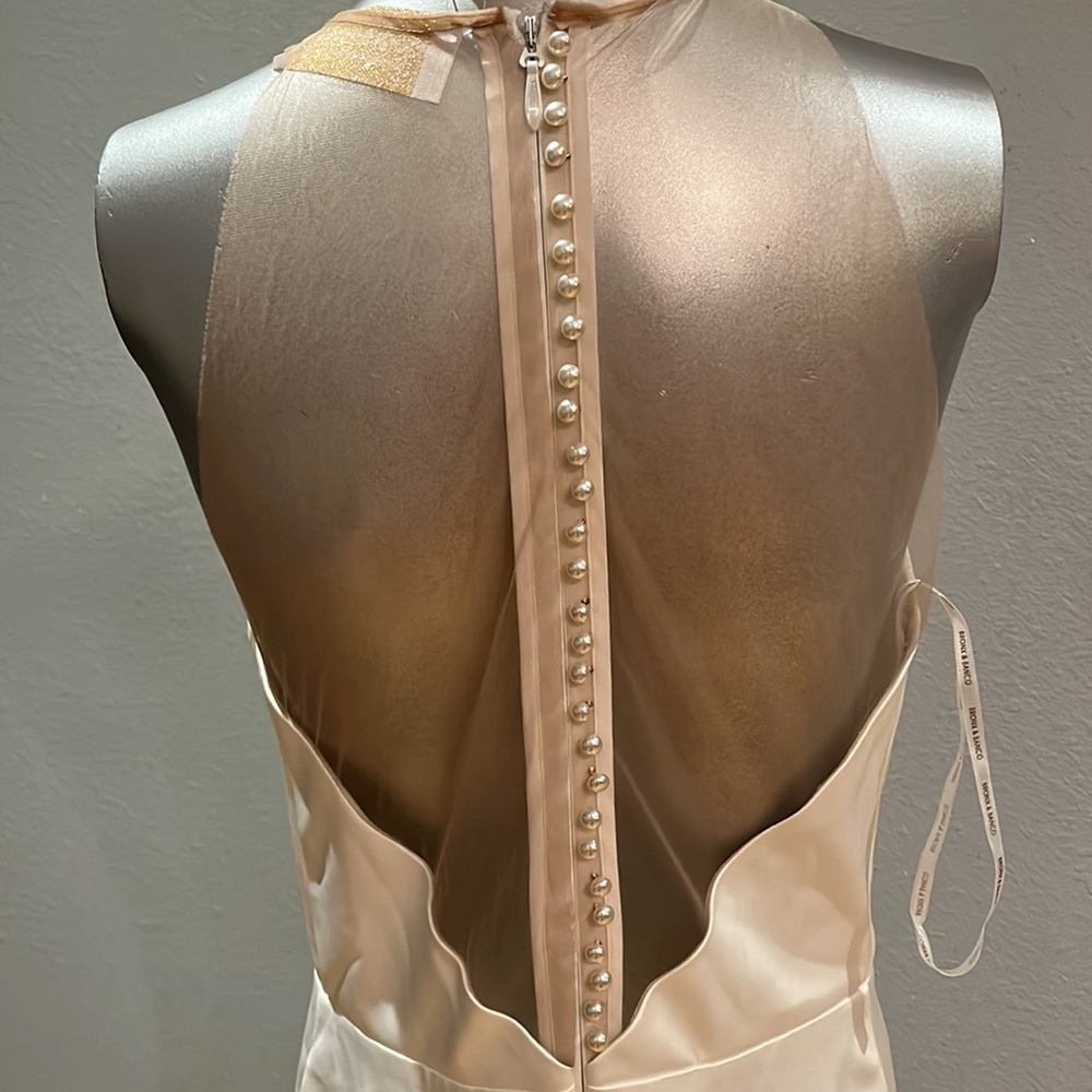 Bronx and Banco Paros Gown in White - Picture 6 of 16